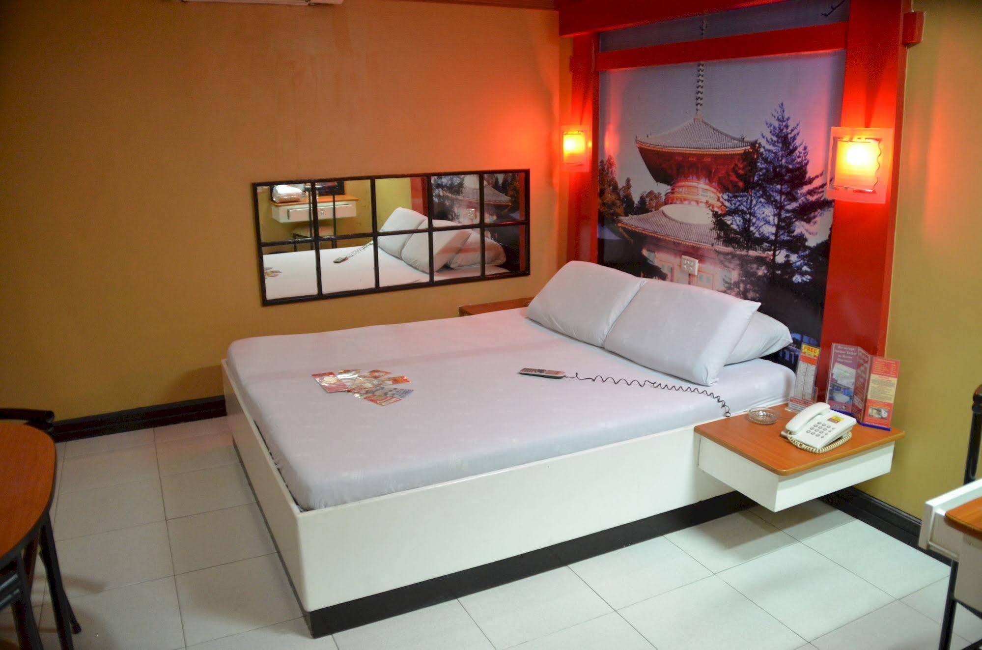 Hotel Sogo Edsa Caloocan Εξωτερικό φωτογραφία