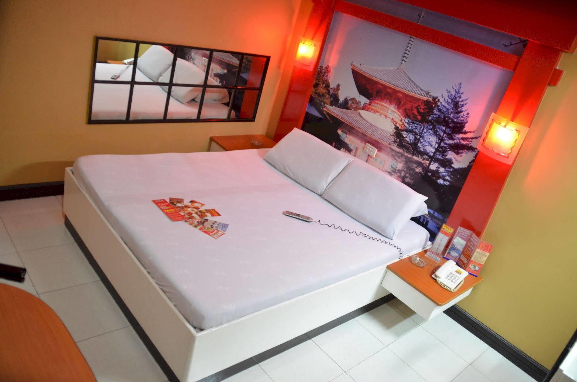 Hotel Sogo Edsa Caloocan Εξωτερικό φωτογραφία