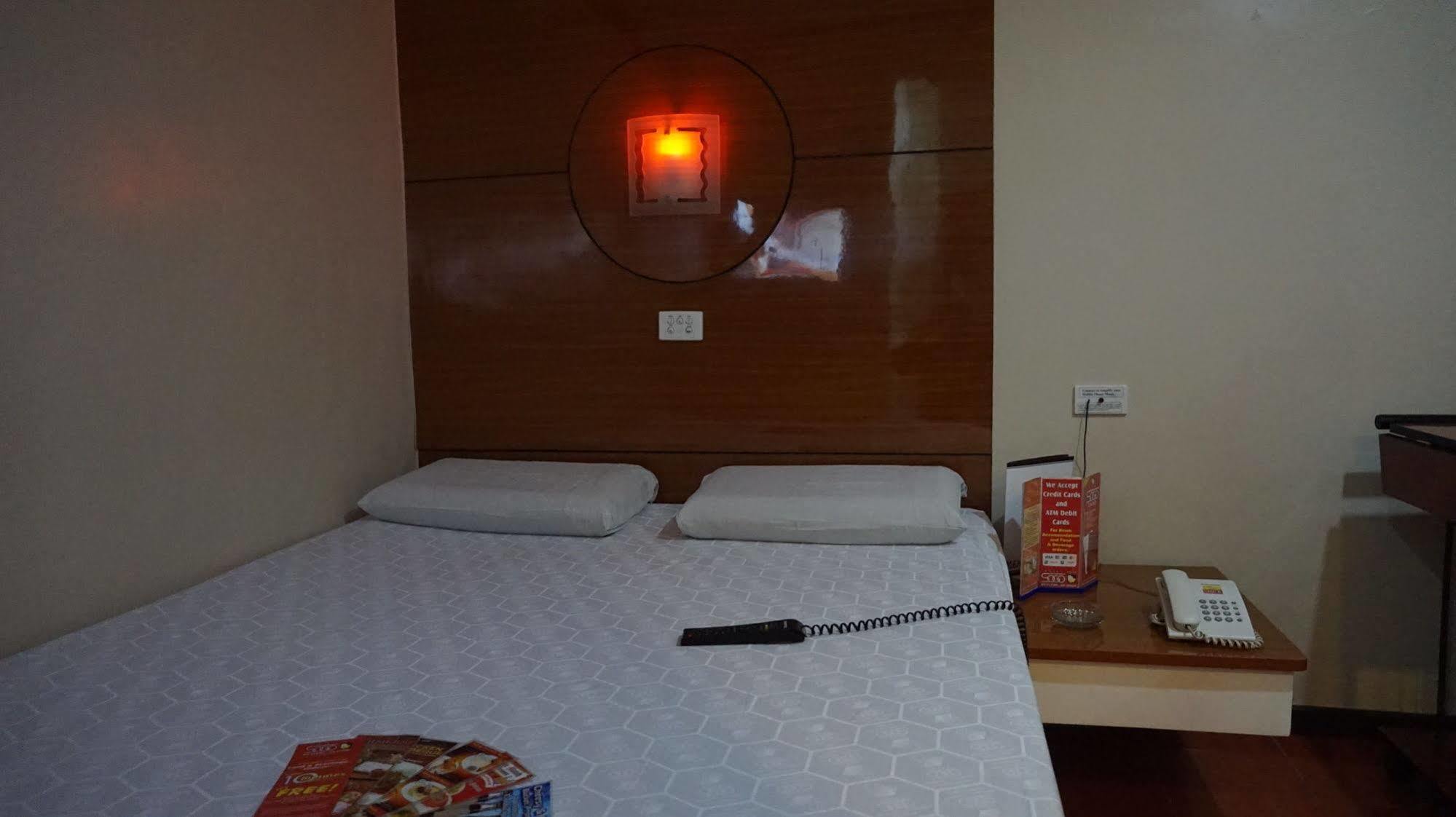 Hotel Sogo Edsa Caloocan Εξωτερικό φωτογραφία
