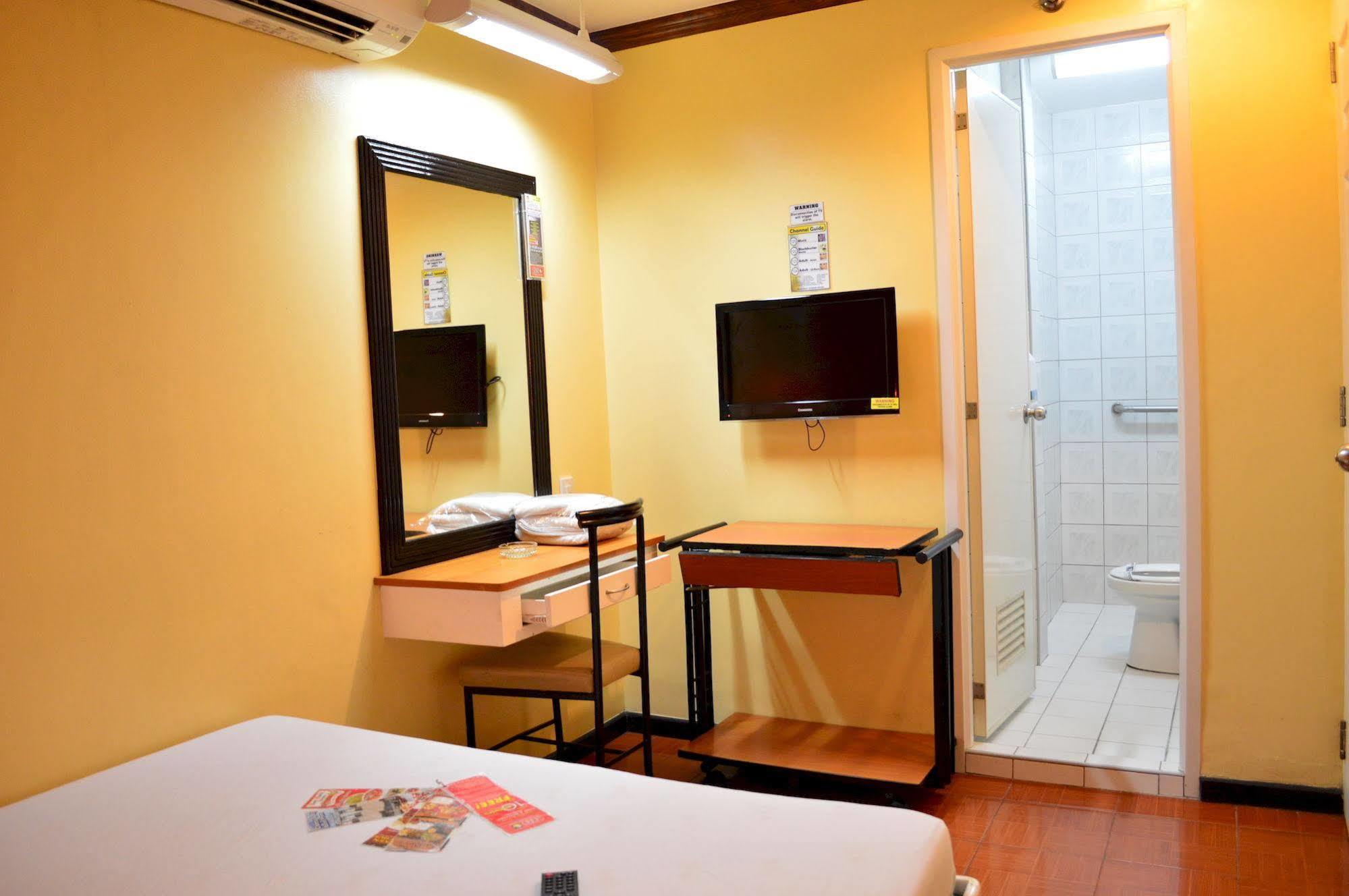 Hotel Sogo Edsa Caloocan Εξωτερικό φωτογραφία