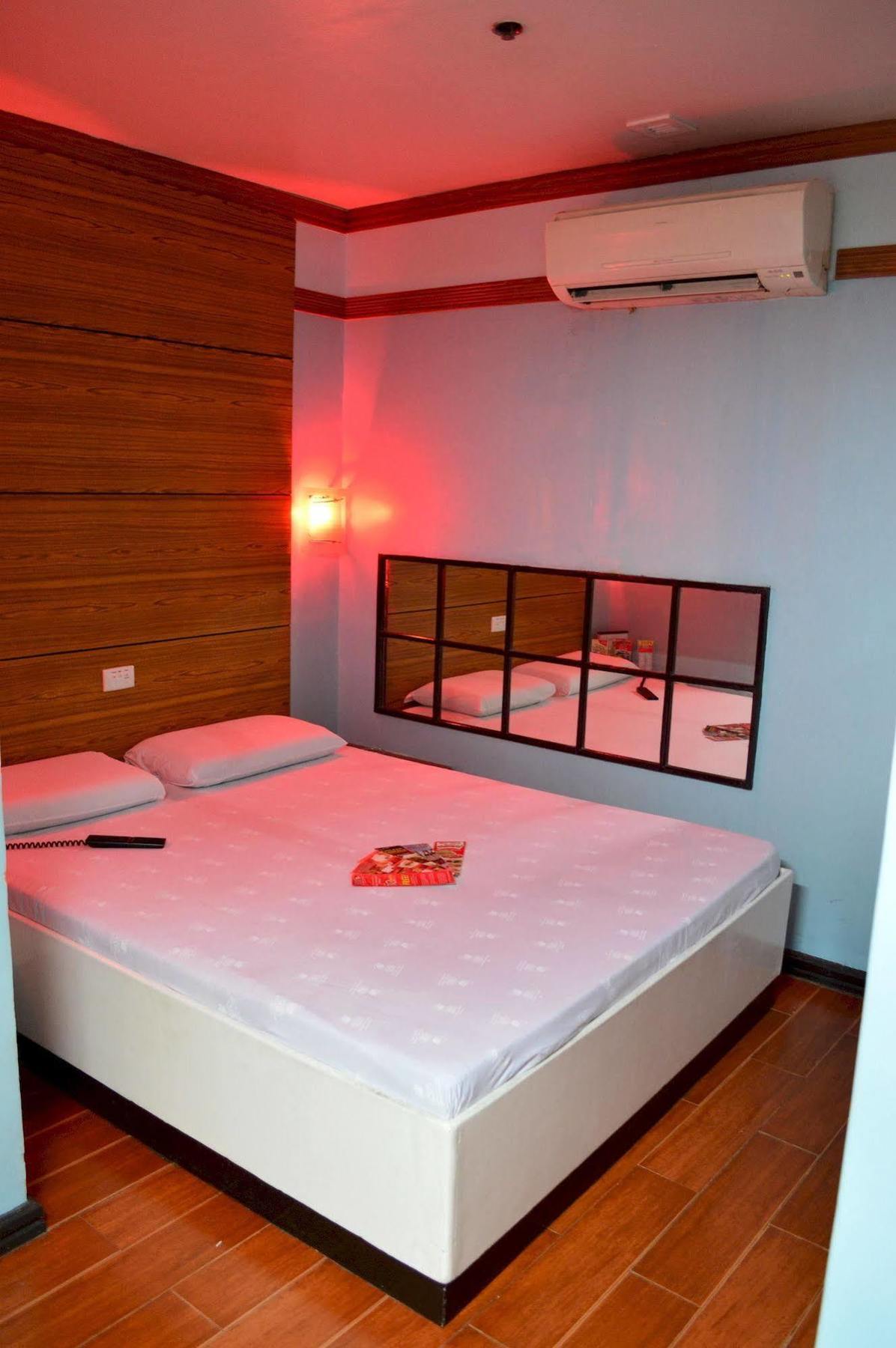 Hotel Sogo Edsa Caloocan Εξωτερικό φωτογραφία