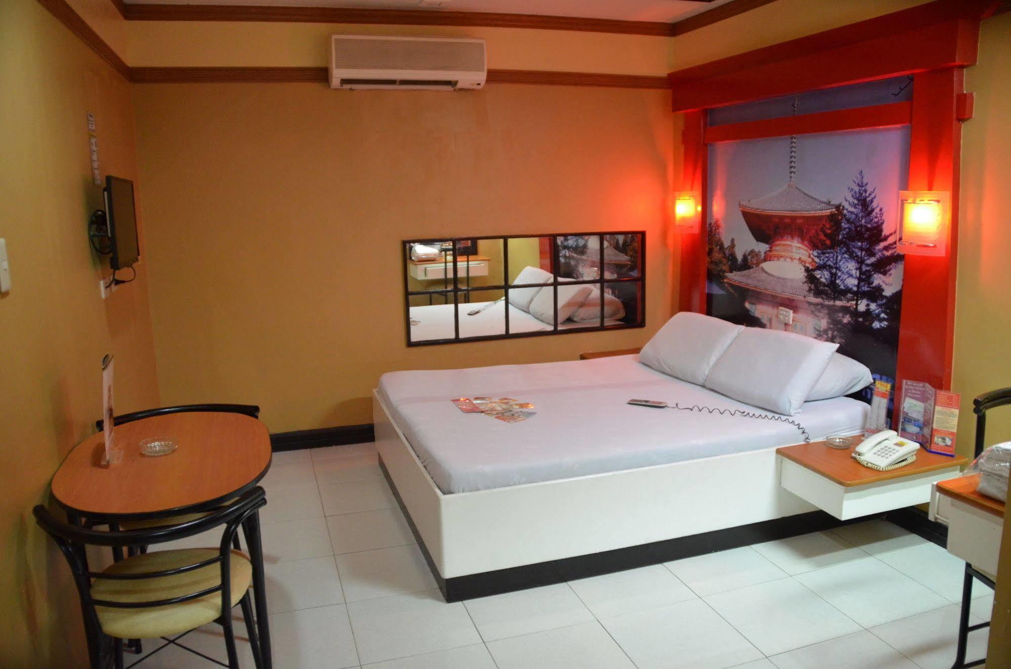 Hotel Sogo Edsa Caloocan Εξωτερικό φωτογραφία