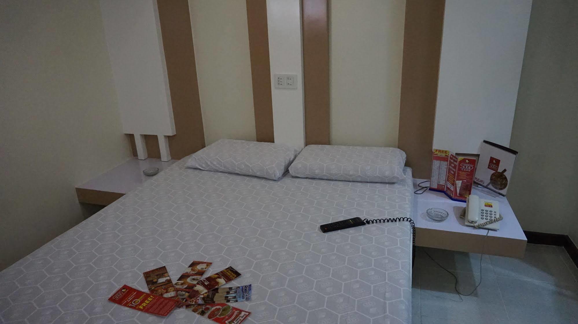 Hotel Sogo Edsa Caloocan Εξωτερικό φωτογραφία